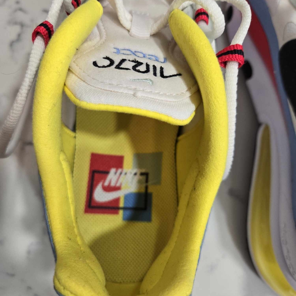 Nike Women’s SZ.9 Air Max 270 React " Bauhaus" Running Shoes AT6174-002 New - Picture 10 of 16